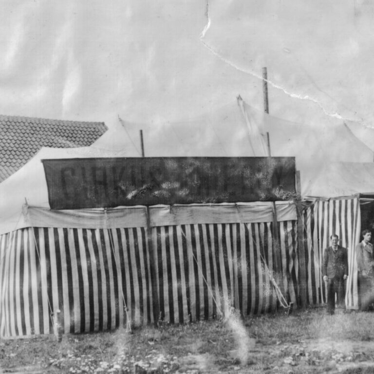 Cirkus Krone første telt i 1939.
